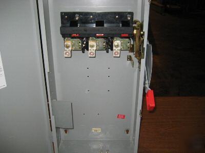 Ge general electric TH3364 disconnect switch 200 amp