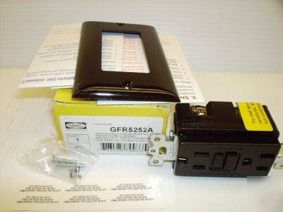 Hubbell receptacle GFR5252A gfci 5-15R kit 15A 125V gfi