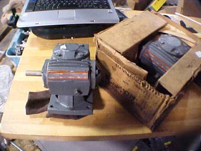 (19) boston gear box speed reducer 30:1 rt angle F50