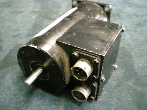 Compumotor motor model CPLX57-120