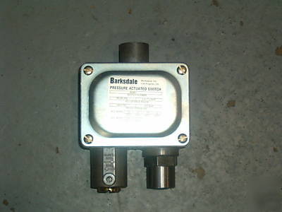 New barksdale pressure switch 9048-3 