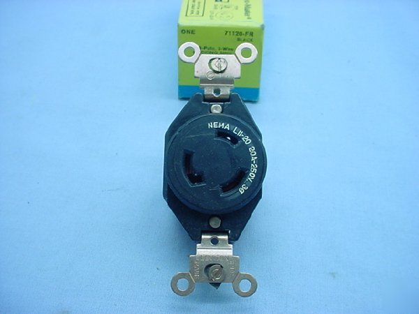 Leviton L11-20 locking receptacle 20A 250V 71120-fr