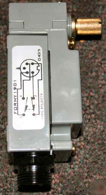 Square d class 9007 limit switch 9007C54B2Y1901 