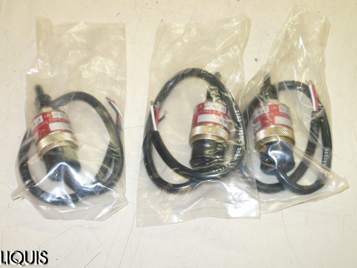 Lot of 3 wasco 14709-a solid state low pressure switch