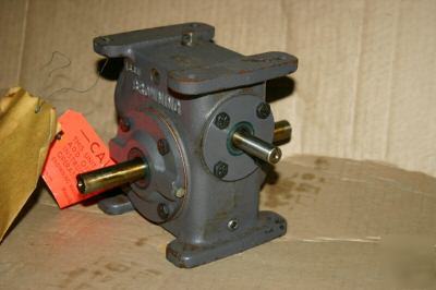 Worm gear speed reducer gear box - browning 133U1-LR5