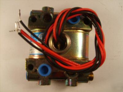 Honeywell skinner valve V935 lb 2050