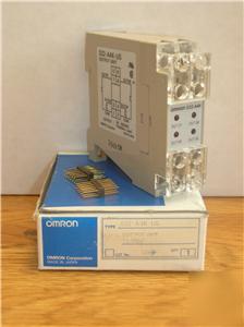 Omron S32-A4K-us S32A4KUS output module 12VDC 