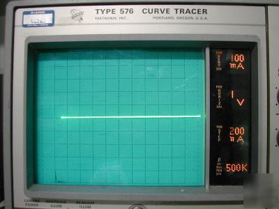 Tektronix 576 curve tracer with 013-0098-02