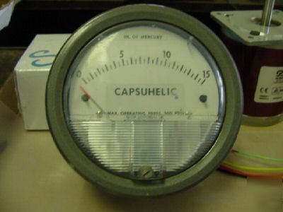 Dwyer capsuhelic 15-16 mercury gauge 500 psig 200F >