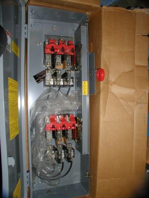 New siemens double throw safety switch fusible 30 a