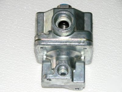 Skinner electric valve # A3DB2127