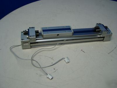 Smc rodless linear actuator m/n: MY1B32-150L-Z733