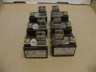 New allen bradley x-491977 30 amp 250 volt max qty (2) >