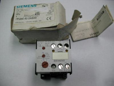 Siemens 7PU8640-2AB30 time delay relay - nos