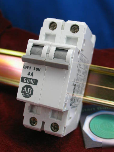 G040 allen bradley 2 pl circuit breaker 1492-CB2 4 amp