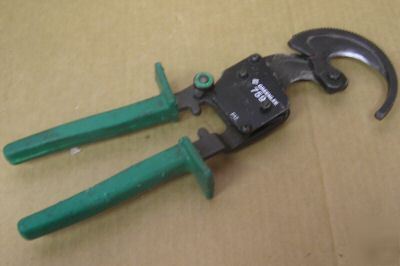 Greenlee 759 compact ratchet cable cutter