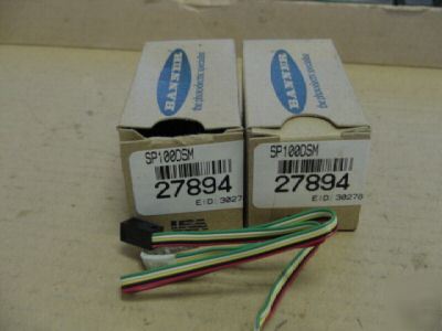 New banner SP100DSM photo electric sensor AP100-C3 >