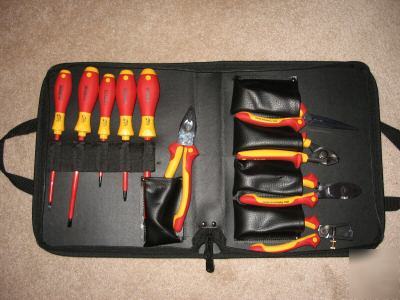 Wiha 10PC insulated tool set in carry case