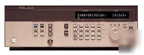 Agilent - hp 83712B cw generator