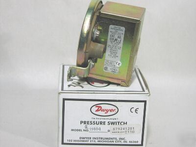 New dwyer G1910-1 differential pressure switch G19101 