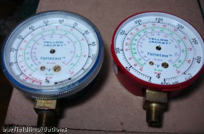 Lot of (2) yellow jacket flutterless manifold gauges
