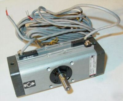 New smc NCDRA1BW30-180-A73L air rotary actuator - 