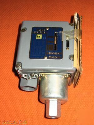 New square d 9012-acw-8 pressure control switch ACW8