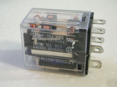 PKG2, allen-bradley square bse relay 700-HF32Z24 24VDC