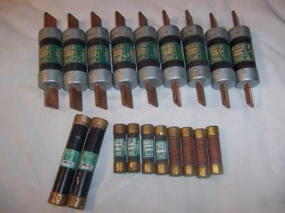 Lot of 19 fuses bussmann non-200, nos-35, non-60