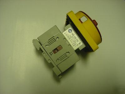 Ab 194E-E25-1753 change over load switch front mount