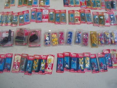 Gigantic lot of help products. 362 pieces+. 