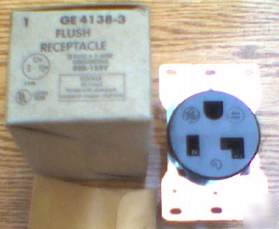 New ge 4138-3 30 amp 125 volt 5-30R receptacle HBL9308