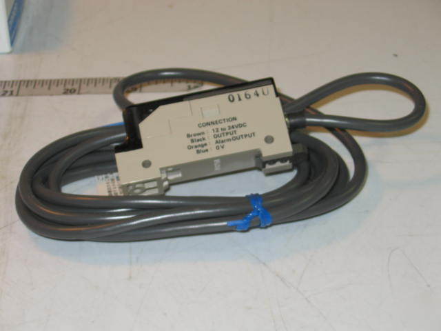 New omron photoelectric sensor amplifier E3C-JC4P