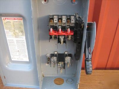 Square d H363 safety switch 100 amp disconnect 100A F05