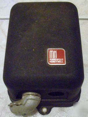 Vintage minneapolis honeywell industrial thermostat 