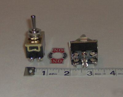 Toggle switch hd dpdt (center off) on-off-on 20A / 125V