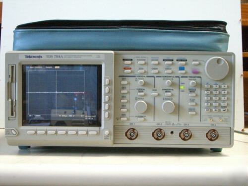 Tektronix TDS784A oscilloscope, 1 ghz, 4 ch., 4 gsa/s