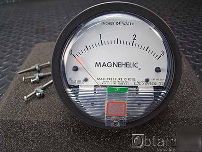 Dwyer instruments magnehelic water pressure gauge,2003C