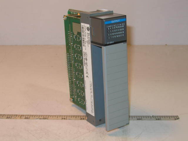 Allen bradley digital output module 1746-OV32 series c
