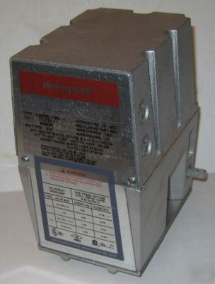 Honeywell V4055A1064 fluid power actuator 