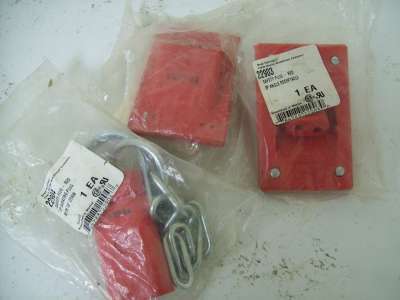 New brad harrison 22903 & 22904 red safety plug **3
