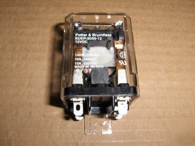 New lot of 115 p&b general purpose enclosed relays - 