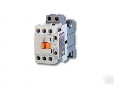 New size 00 3 pole 9 amp 600V contactor