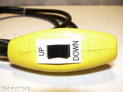 Up / down hoist control switch w/ 6FT cable