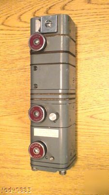Moore nullmatic controller #503 b/m:1458130S6DL>mdl-55A