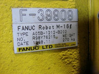 Fanuc M16I RJ3 cnc robot 